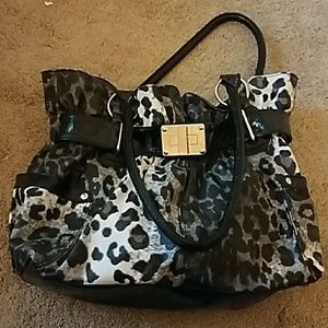 Black and white leopard print purse